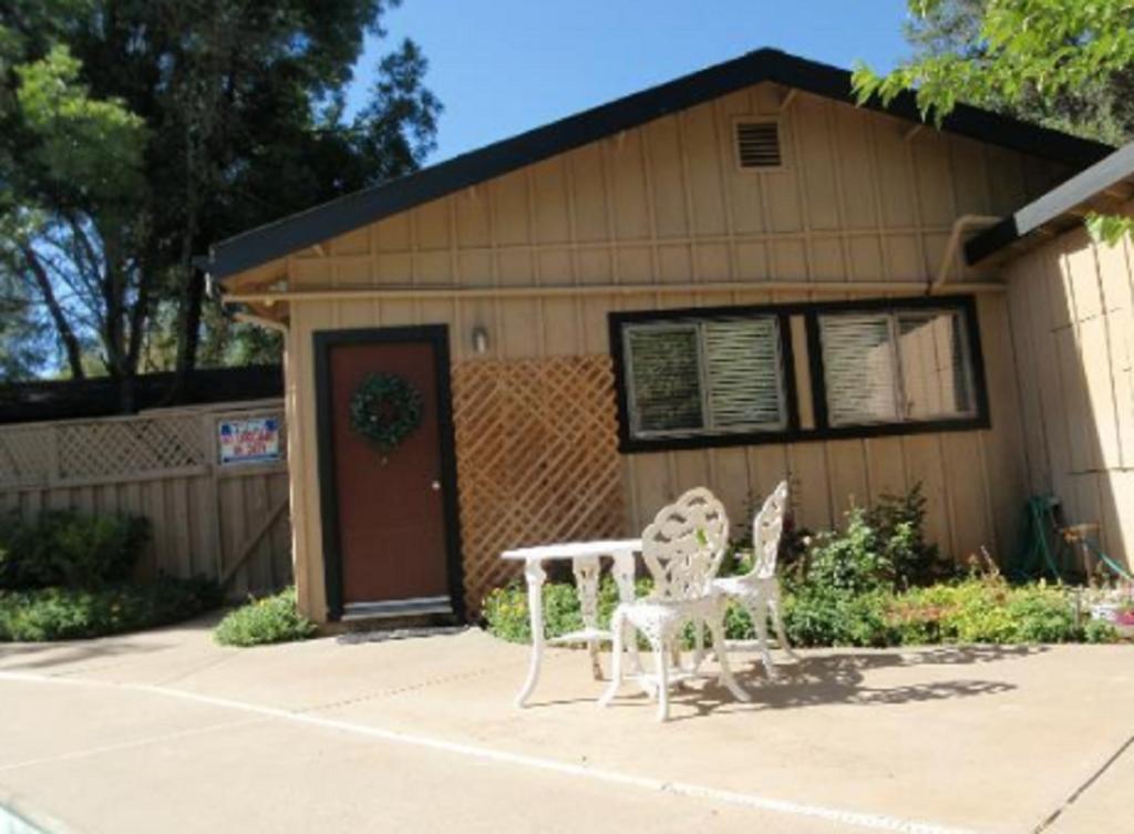 Yosemite Bed And Breakfast Mariposa Exterior photo