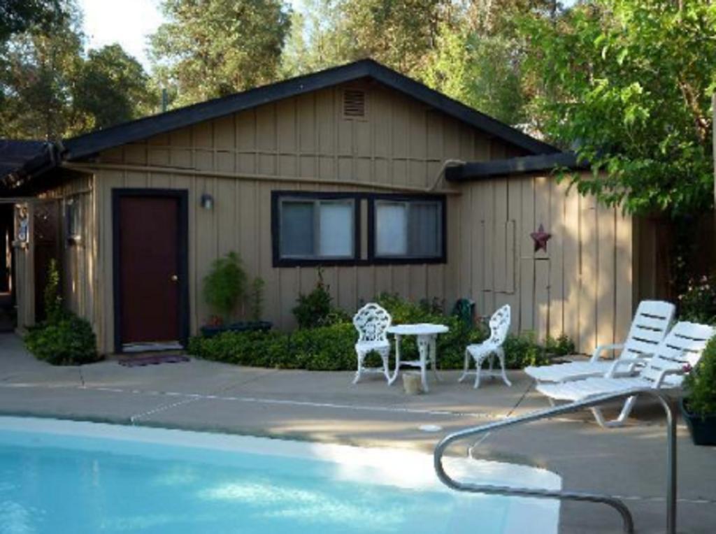 Yosemite Bed And Breakfast Mariposa Exterior photo