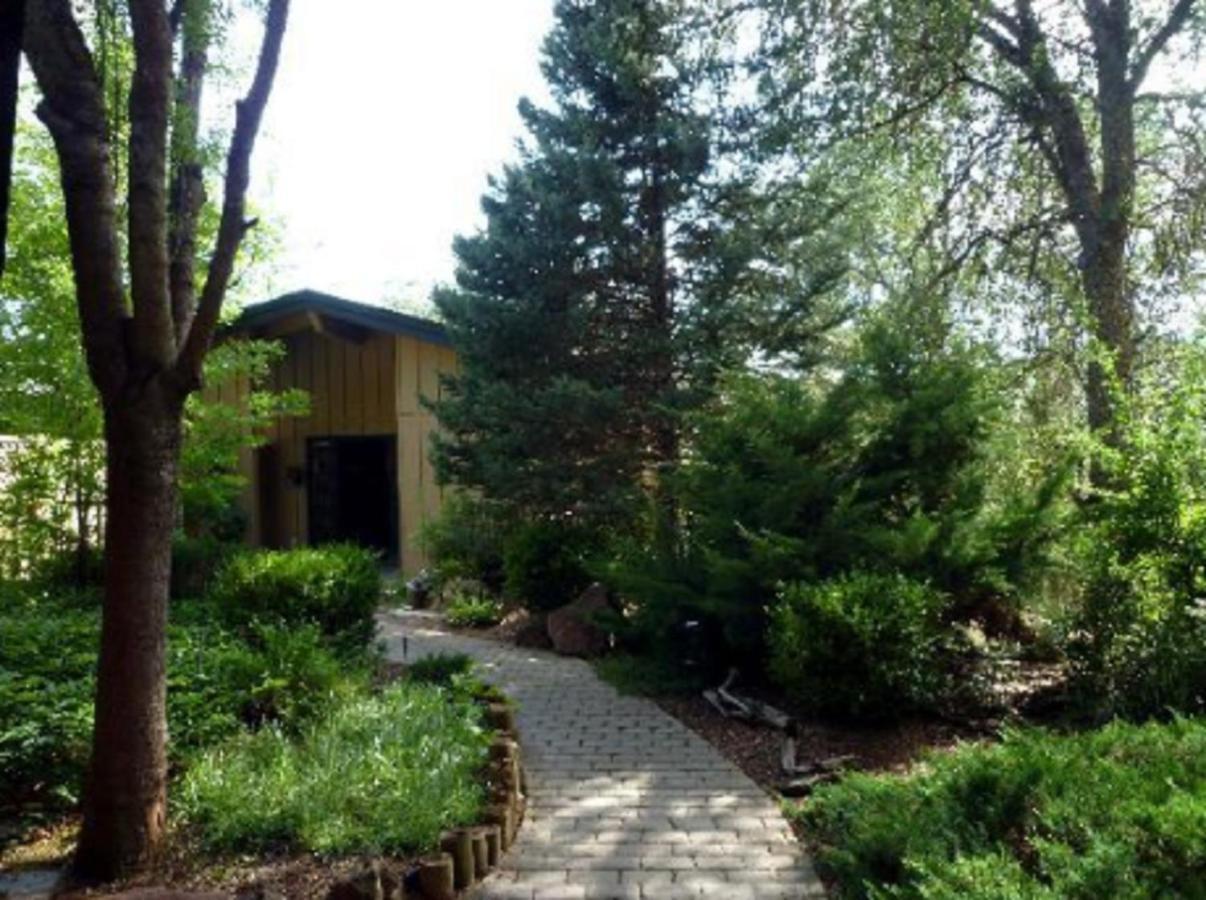 Yosemite Bed And Breakfast Mariposa Exterior photo