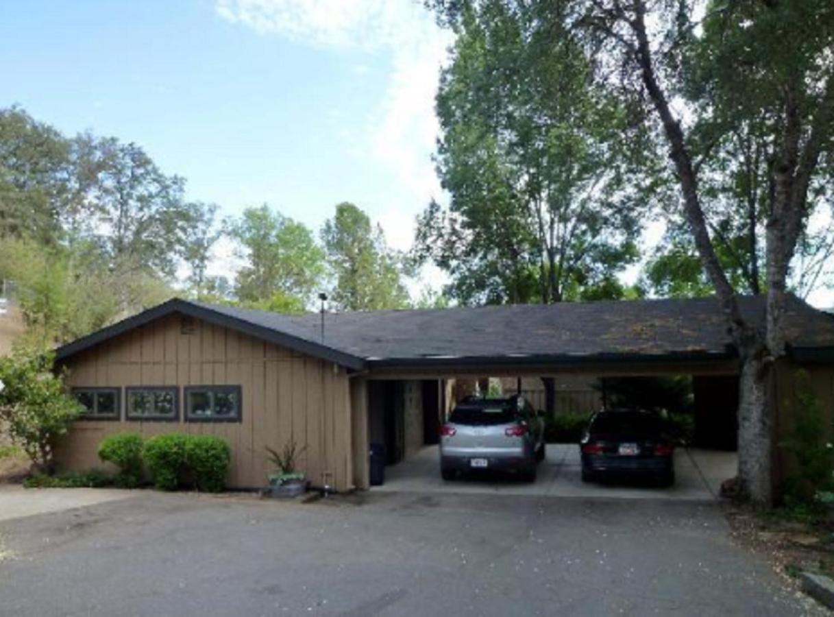 Yosemite Bed And Breakfast Mariposa Exterior photo