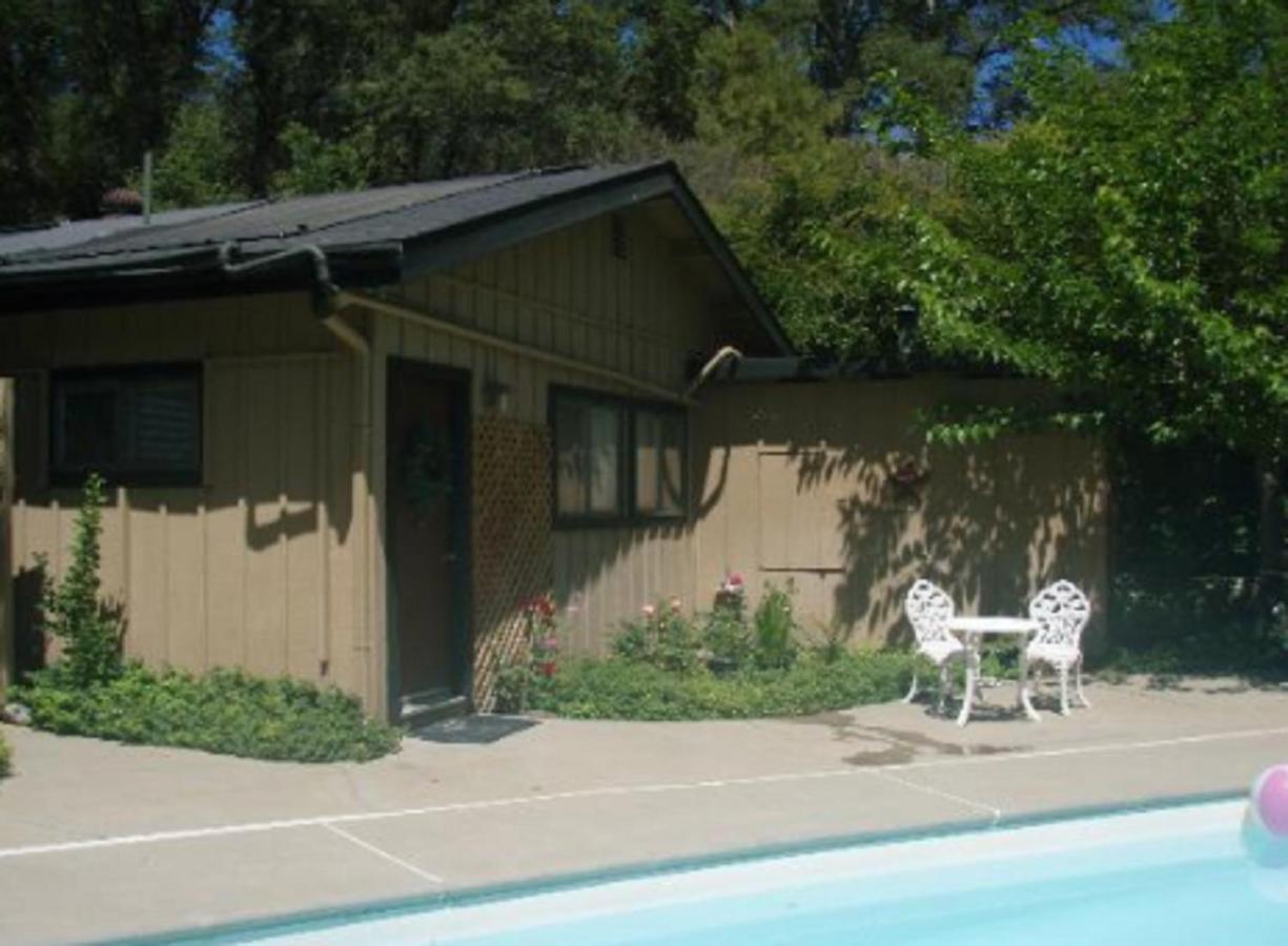 Yosemite Bed And Breakfast Mariposa Exterior photo